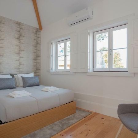 Liiiving In Porto | Historic & Sunny Terrace Appartement Buitenkant foto