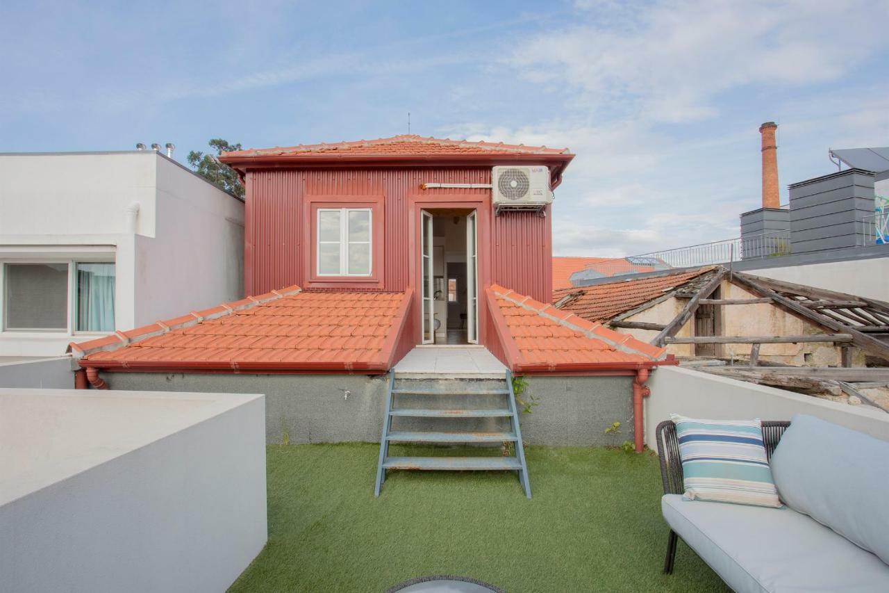 Liiiving In Porto | Historic & Sunny Terrace Appartement Buitenkant foto