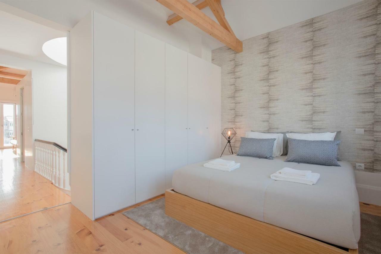 Liiiving In Porto | Historic & Sunny Terrace Appartement Buitenkant foto