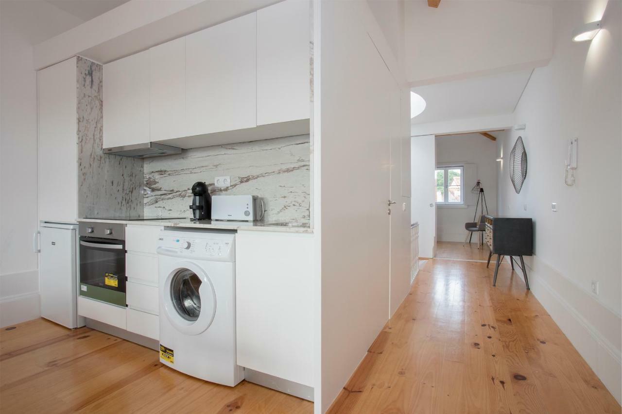 Liiiving In Porto | Historic & Sunny Terrace Appartement Buitenkant foto