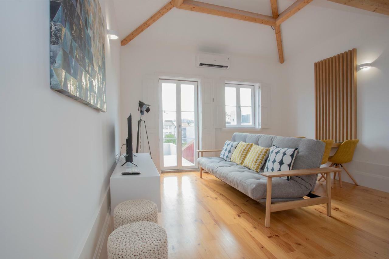 Liiiving In Porto | Historic & Sunny Terrace Appartement Buitenkant foto